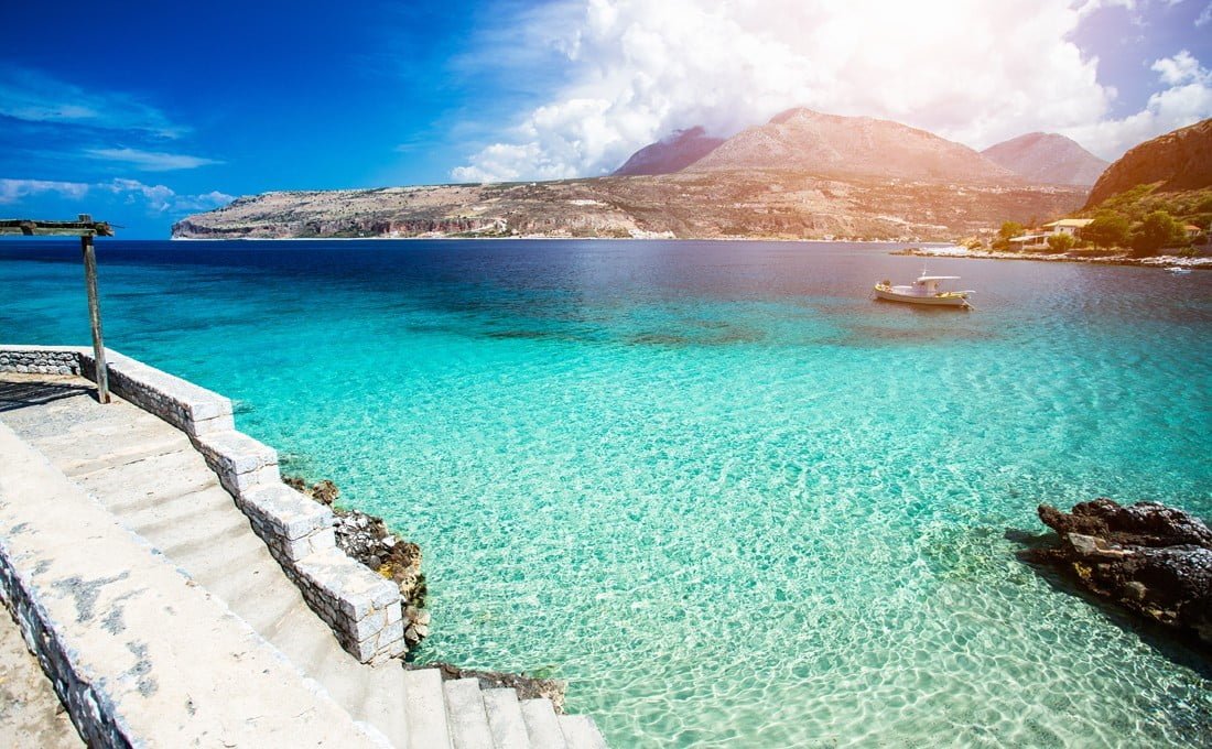 5+1 ονειρεμένες παραλίες στην Πελοπόννησο - Travellers