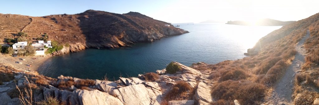 Όταν ο Γιώργος γνώρισε τη Φλώρα γεννηθηκε το Iospaths.gr - Ελλάδα