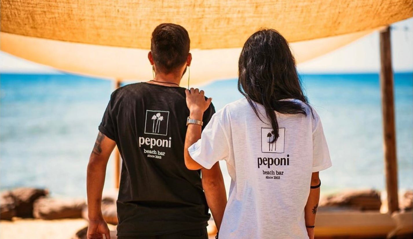 Βόλτα στο Beach Bar Peponi, στους Αμμόλοφους στη Νέα Πέραμο - Ελλάδα