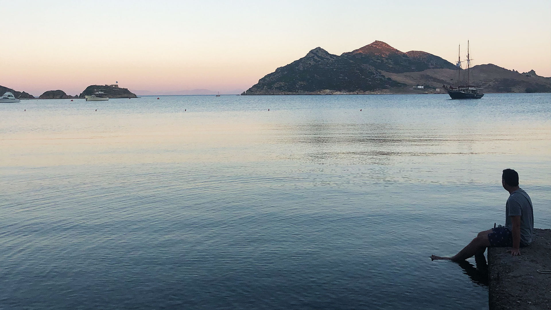 Πάτμος, ένας ευλογημένος τόπος - Ταξιδιωτικές Εμπειρίες