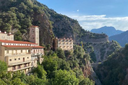 Επίσκεψη στο Μοναστήρι Προυσού στην Ευρυτανία - It's a Sign