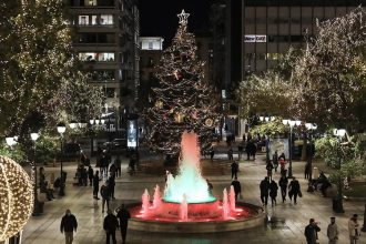 5+1 λαμπερά μέρη στη χριστουγεννιάτικη Αθήνα - Ελλάδα