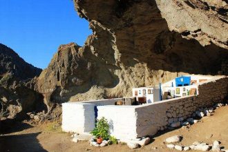 Η πιο ιδιαίτερη εκκλησία του κόσμου βρίσκεται στην Ελλάδα! - Ελλάδα