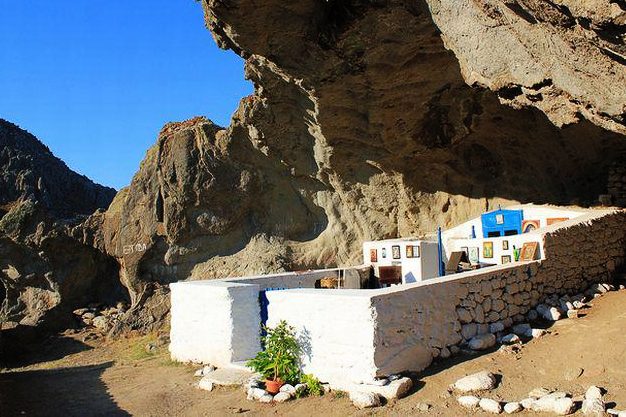 Η πιο ιδιαίτερη εκκλησία του κόσμου βρίσκεται στην Ελλάδα! - Ελλάδα