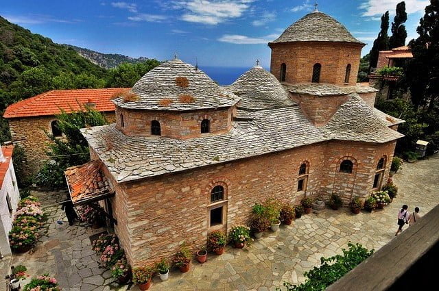 Τα 10 ωραιότερα μοναστήρια των ελληνικών νησιών - Ελλάδα Τα 10 ωραιότερα μοναστήρια των ελληνικών νησιών - Ελλάδα, Νάξος