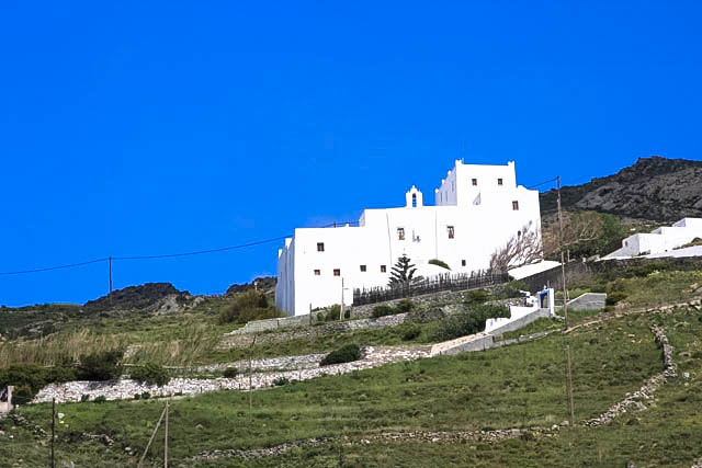 Τα 10 ωραιότερα μοναστήρια των ελληνικών νησιών - Ελλάδα Τα 10 ωραιότερα μοναστήρια των ελληνικών νησιών - Ελλάδα, Νάξος