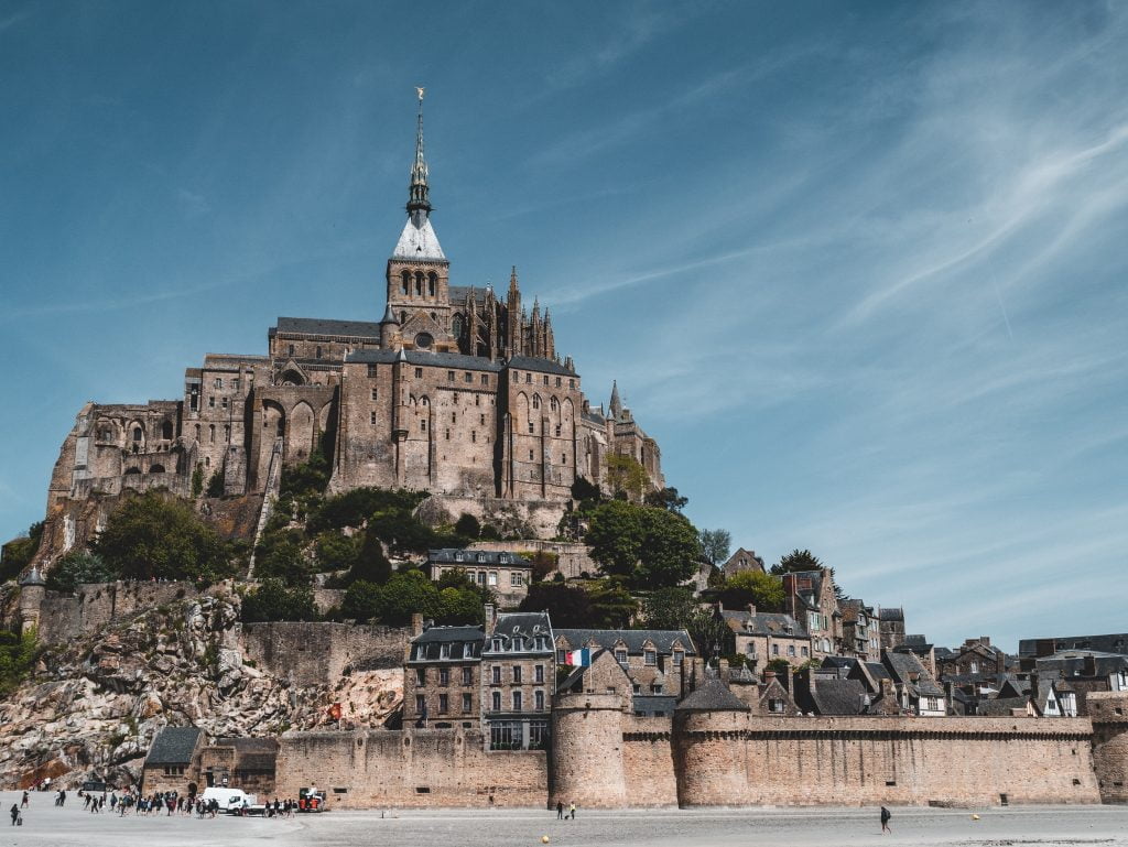 Mont Saint Michel: η μοναχική καστροπολιτεία της Γαλλίας - Γαλλία Mont Saint Michel: η μοναχική καστροπολιτεία της Γαλλίας - Γαλλία