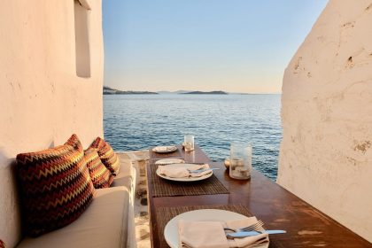 Kastro’s Restaurant Bar: ειδυλλιακά γεύματα στο πιο δημοφιλές σοκάκι της Μυκόνου - Μύκονος