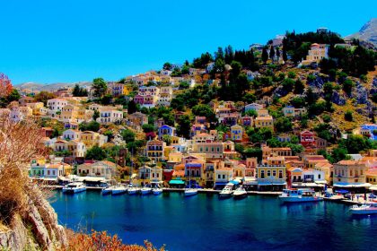 Σύμη: το πολύχρωμο νησί των Δωδεκανήσων - Ελλάδα