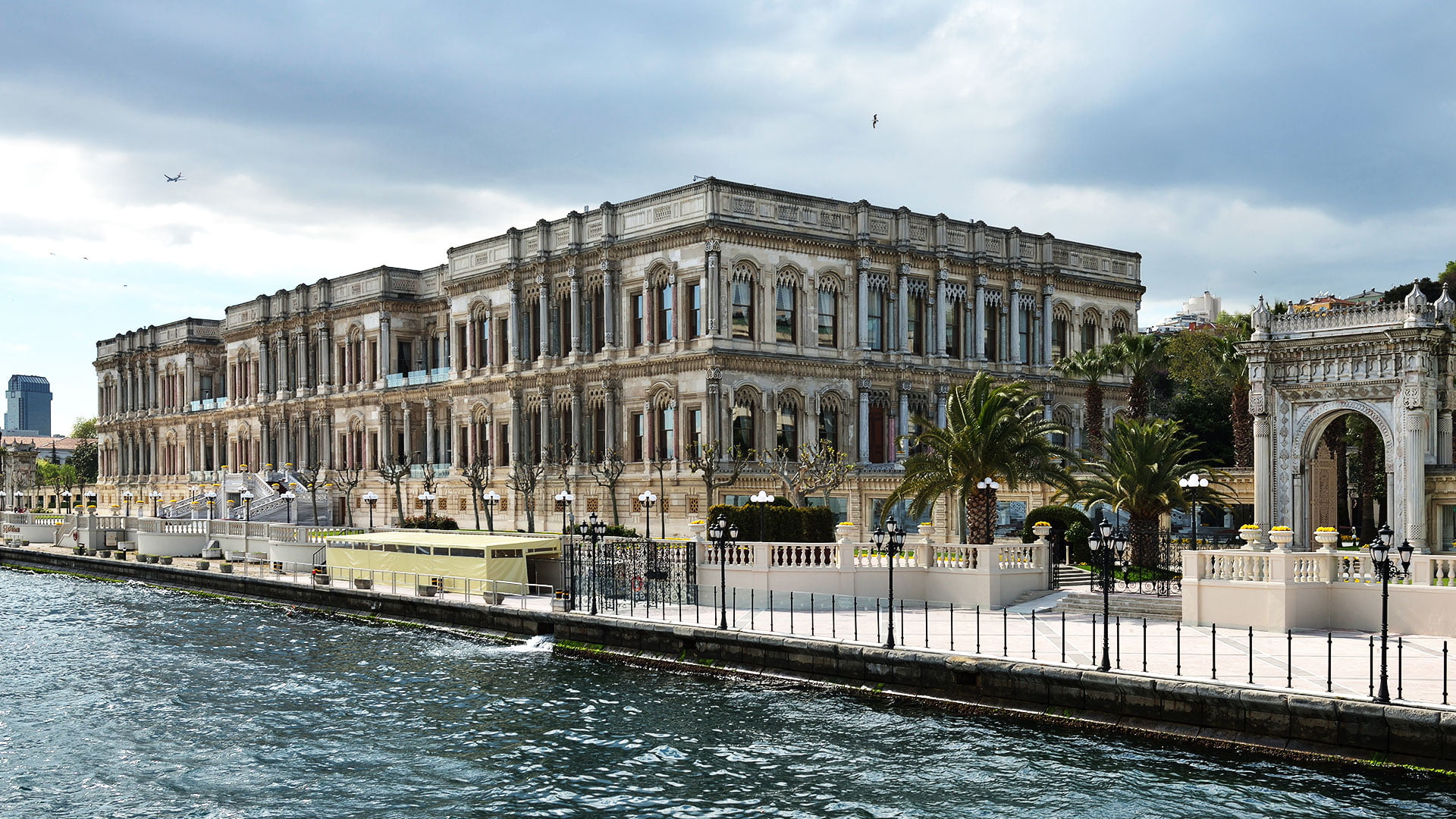 Çırağan Palace Kempinski: Ένα ξενοδοχείο στην Κωνσταντινούπολη που σε κάνει να νοιώθεις σουλτάνος - Τουρκία