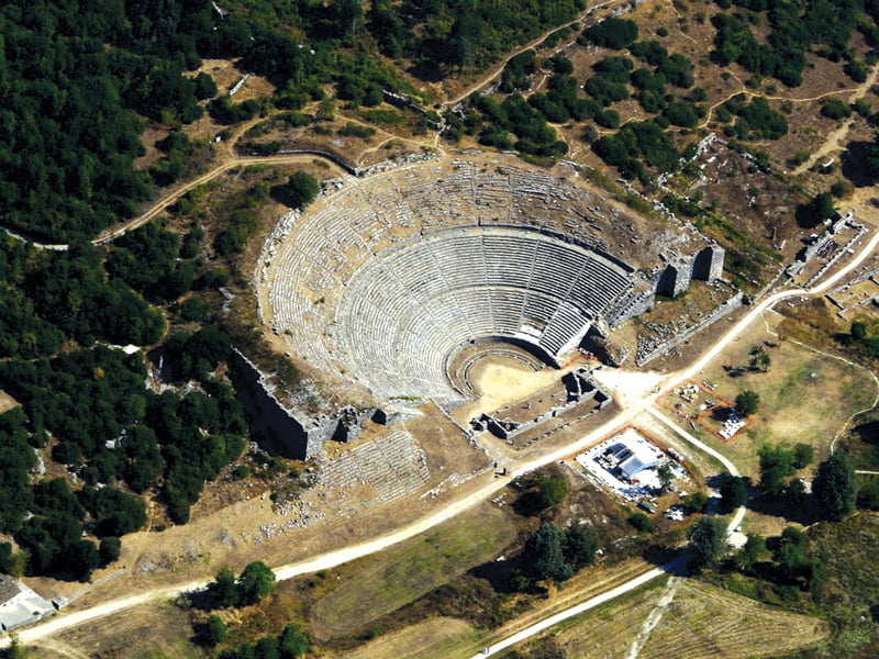 Ιωάννινα: ταξίδι στην πιο γοητευτική πόλη της Ηπείρου - Ελλάδα Ιωάννινα: ταξίδι στην πιο γοητευτική πόλη της Ηπείρου - Ελλάδα
