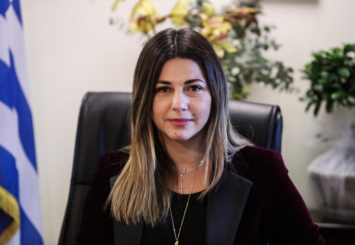 Ζαχαράκη: Ο ορεινός τουρισμός αποτελεί μία τεράστια, μοναδική εθνική ευκαιρία ανάπτυξης - Αγγλία, Χριστούγεννα