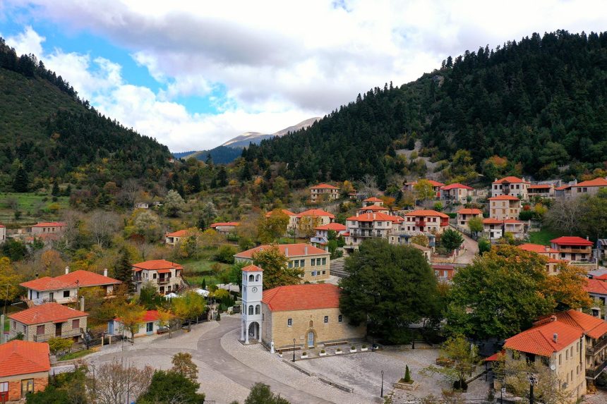 10 μέρη που πρέπει να δεις στο Καρπενήσι - Σκόπελος
