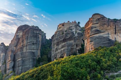 Συζητήσεις για τη δημιουργία Παγκόσμιου Γεωπάρκου UNESCO στα Μετέωρα - Ταξιδιωτικά Διλήμματα (VS)