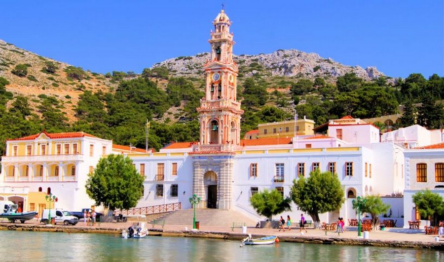 Ένα από τα ψηλότερα μπαρόκ καμπαναριά στον κόσμο βρίσκεται στη Μονή του Πανορμίτη στη Σύμη - Ταξιδιωτικά Διλήμματα (VS)
