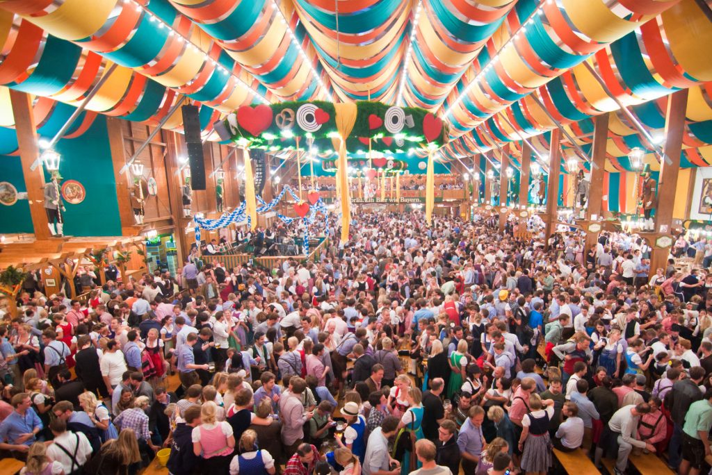 Το Oktoberfest επιστρέφει για το 2022 χωρίς κανέναν περιορισμό - Ταξιδιωτικά Νέα Το Oktoberfest επιστρέφει για το 2022 χωρίς κανέναν περιορισμό - Ταξιδιωτικά Νέα