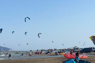 Παραλία Διόνι: εκεί που η άγρια φύση συναντάει μια από τις καλύτερες πίστες του Kitesurf παγκοσμίως - Μεσολόγγι, Πολιτιστικά