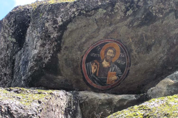 Η βραχογραφία του Ιησού Χριστού του Παντοκράτορα - Ταξιδιωτικά Νέα