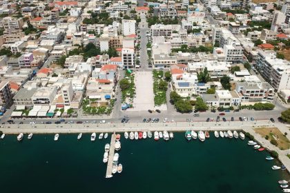 Η Κάρυστος στη νότια Εύβοια - Ταξιδιωτικοί οδηγοί