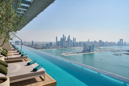 Aura Dubai : βουτιά στην πισίνα με την πιο ωραία θέα στο Ντουμπάι - Ασία
