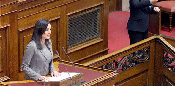 Όλγα Κεφαλογιάννη: Νέο ταχύρρυθμό πρόγραμμα Κατάρτισης Ξεναγών - Χωρίς Κατηγορία