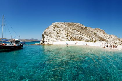 Το μικρό νησάκι των Λειψών καλεί τους επισκέπτες του με ένα... video clip - Αιγαίο