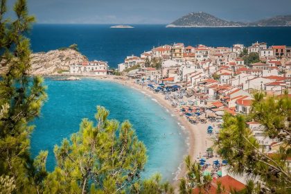 Οι 10 καλύτερες παραλίες της Σάμου - Top 10