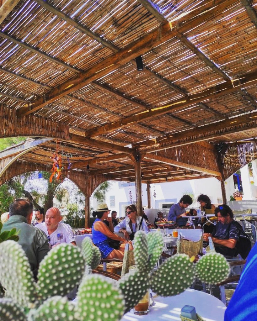 Για καφέ και brunch στα Κουφονήσια επιλέγουμε Kalamia Cafe! - Κουφονήσια