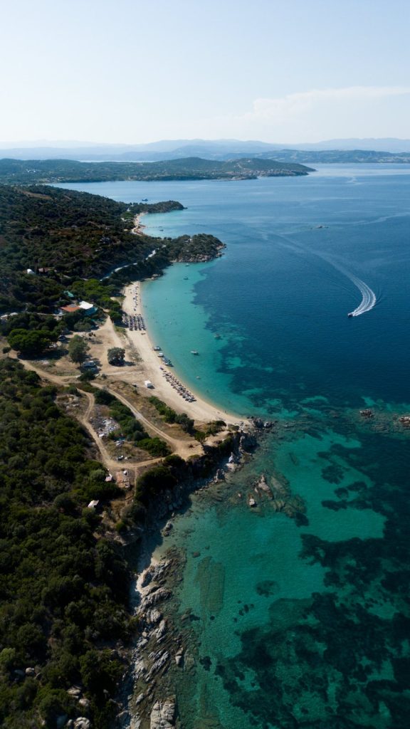 Αμμουλιανή: Το κρυμμένο «κόσμημα» της Χαλκιδικής - Travellers