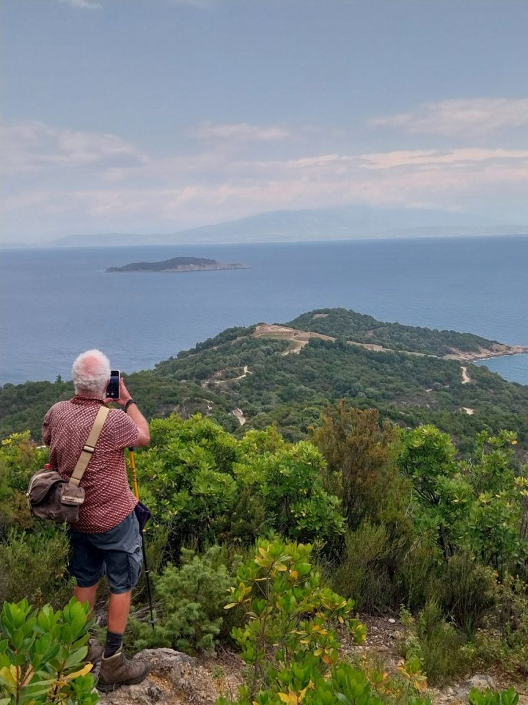Ολλανδοί «κατέκτησαν» τα βουνά της Χαλκιδικής! - Ταξιδιωτικά Νέα