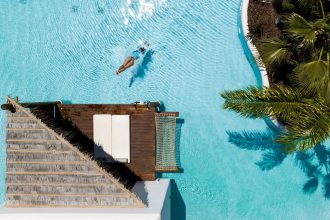 Stella Island: Το ειδυλλιακό «πλωτό» θέρετρο για τις διακοπές σας στο Ηράκλειο - Κρήτη