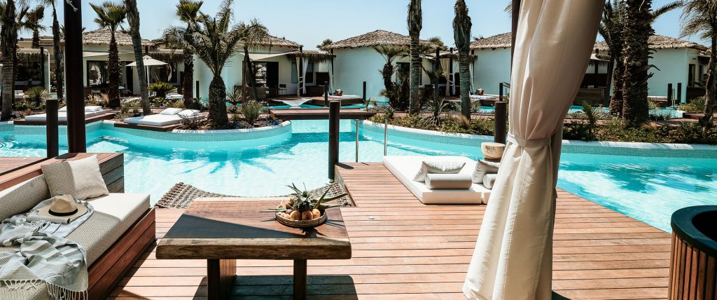 Stella Island: Το ειδυλλιακό «πλωτό» θέρετρο για τις διακοπές σας στο Ηράκλειο - Κρήτη