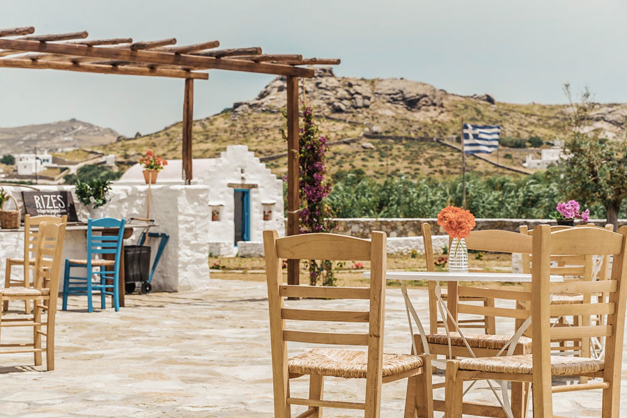 Στο λαογραφικό αγρόκτημα «Ρίζες» αναβιώνει ο αυθεντικός μυκονιάτικος τρόπος ζωής - Μύκονος