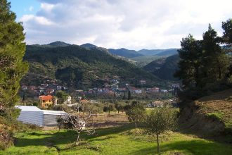 Τρίκορφο: Ένας μαγευτικός προορισμός για ήσυχες διακοπές στη Ναυπακτία - Ελλάδα, Νησιά Αιγαίου, Χίος