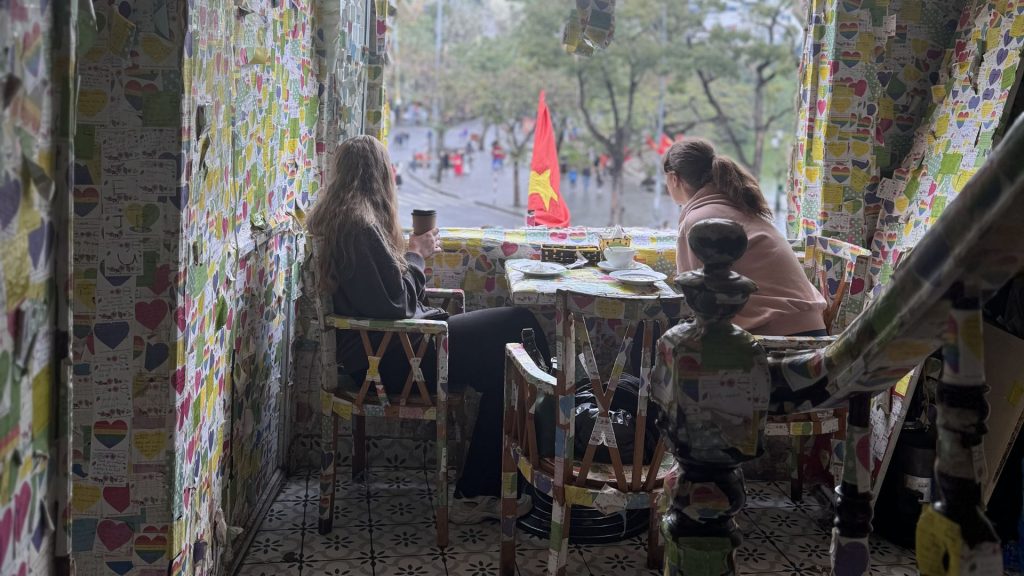 Note it! To «Note Coffee» είναι το πιο «ινσταγκραμικό» καφέ του Ανόι - Ασία