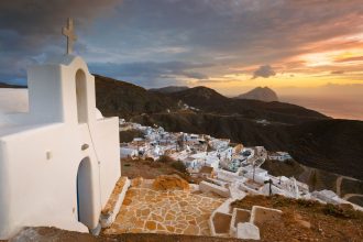 Ανάφη: Το «αθόρυβο» κυκλαδονήσι που ανακαλύπτει μια νέα γενιά ταξιδιωτών - Σκόπελος, Ελλάδα